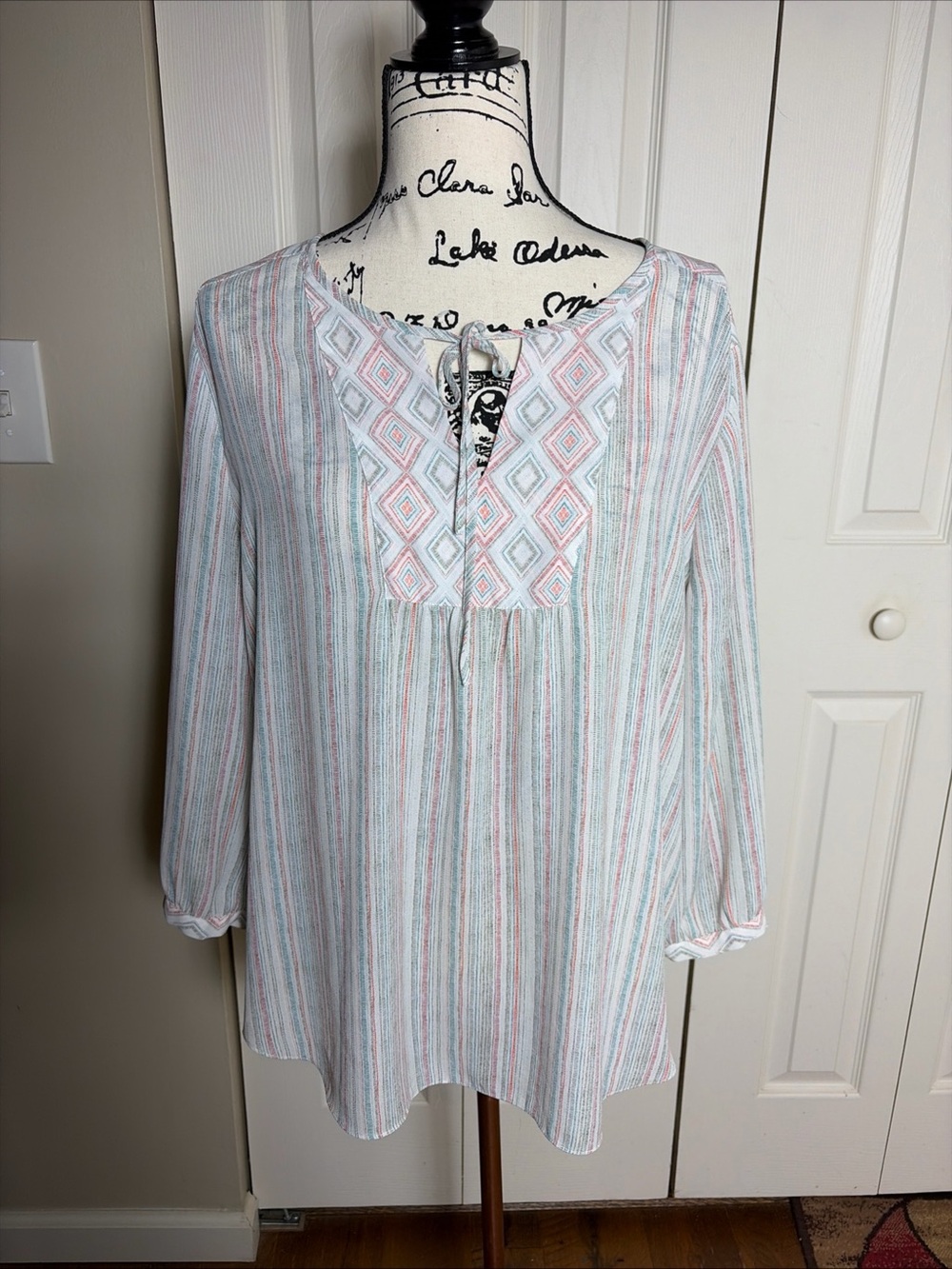 NYDJ Multicolored Striped Tie Neck Pullover Blouse Women L Relaxed Fit Breezy